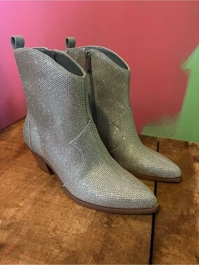 Sparkly blue cowboy boots